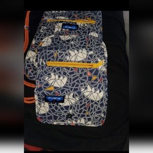 Kavu cross body with wallet